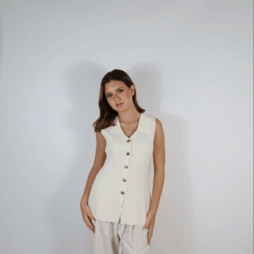 Chaleco “Luz de Crema”